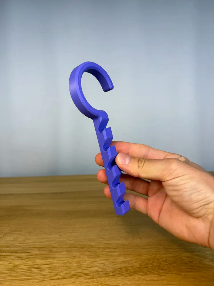 Space Saving Hanger